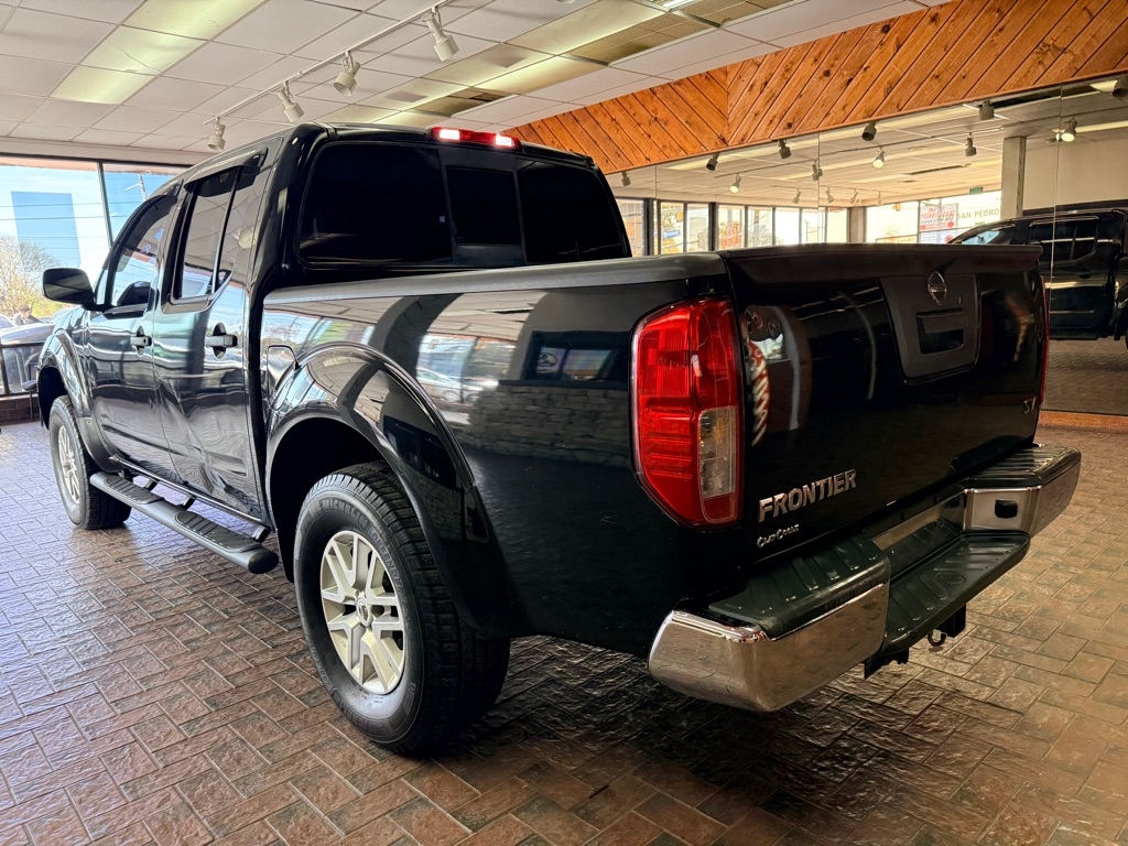 Nissan Frontier  2016