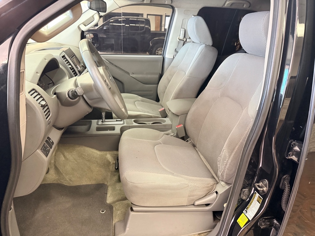 Nissan Frontier  2016