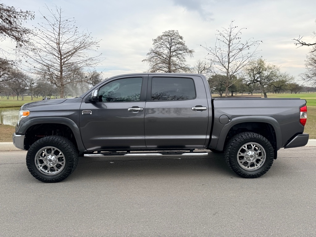 Toyota Tundra  2014