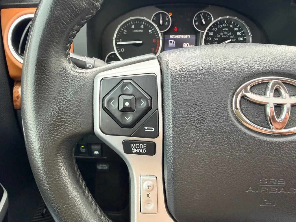 Toyota Tundra  2014