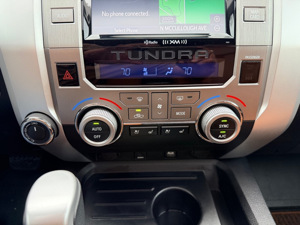 Toyota Tundra  2014