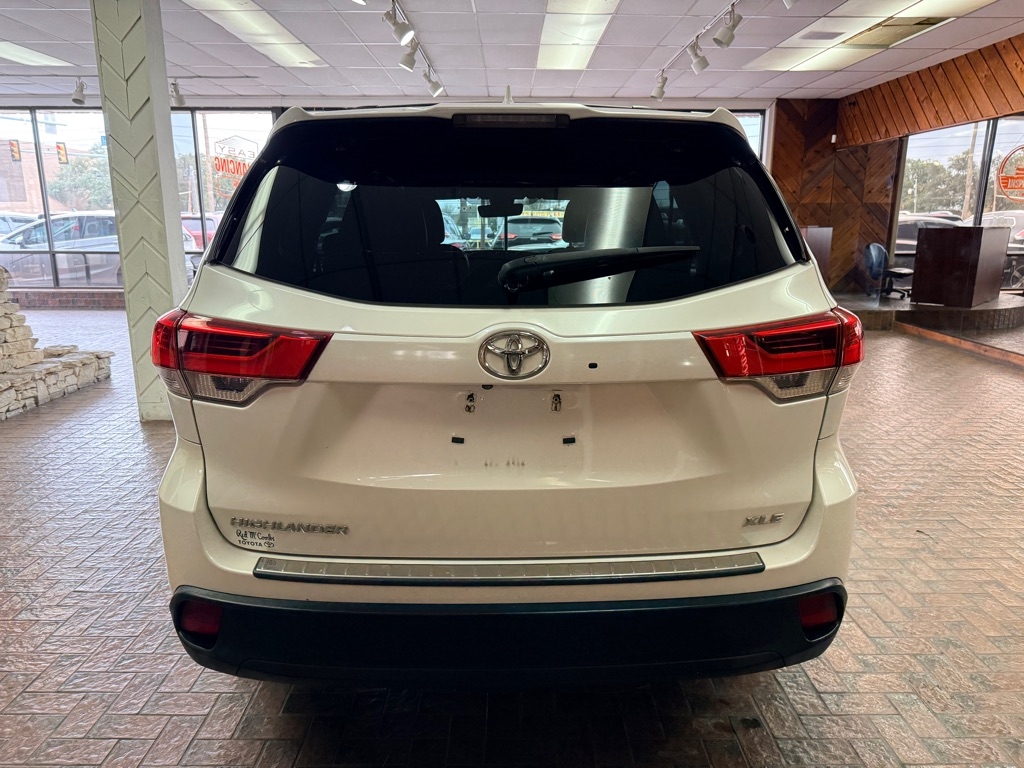 Toyota Highlander  2017