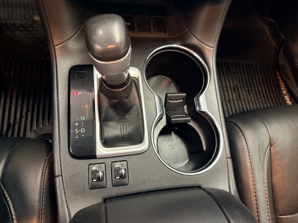 Toyota Highlander  2017