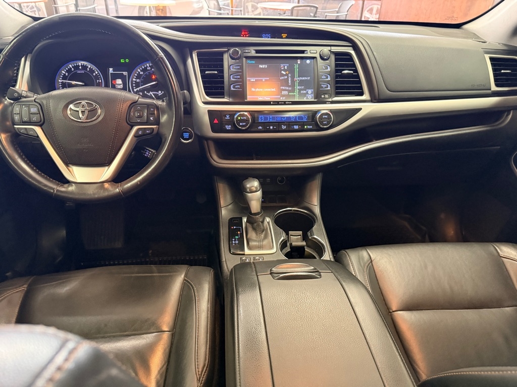Toyota Highlander  2017