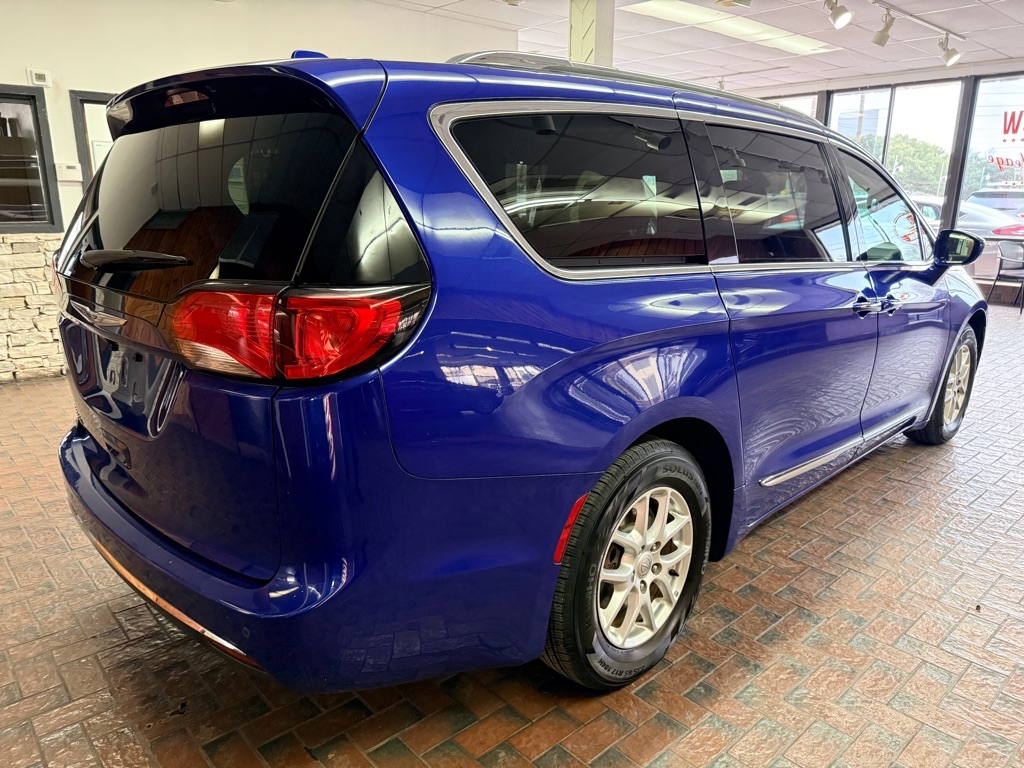 Chrysler Pacifica Touring L 2020