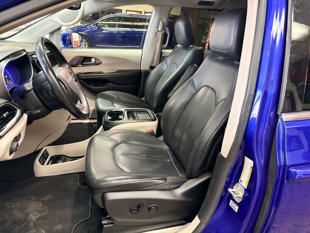 Chrysler Pacifica Touring L 2020