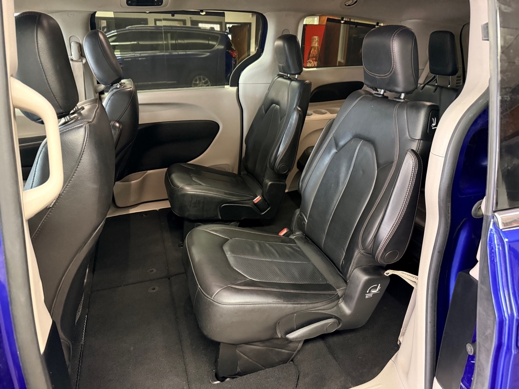 Chrysler Pacifica Touring L 2020