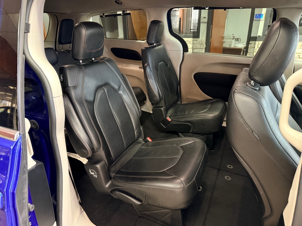 Chrysler Pacifica Touring L 2020