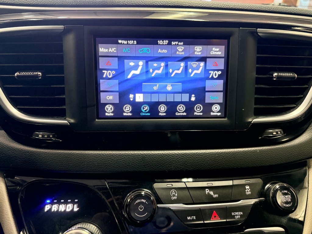 Chrysler Pacifica Touring L 2020