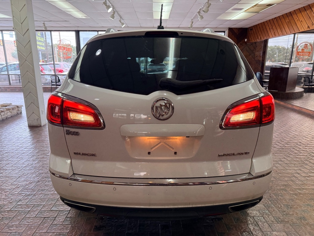 Buick Enclave  2016