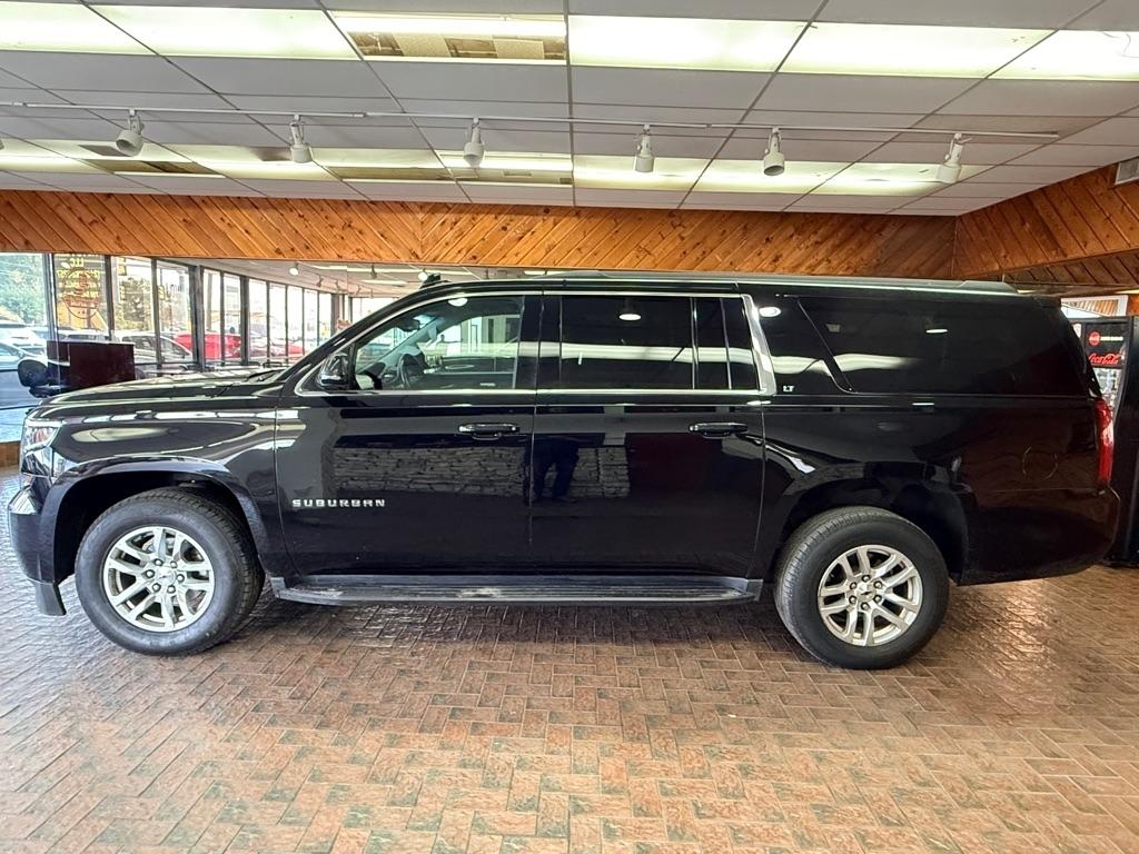 Chevrolet Suburban  2019