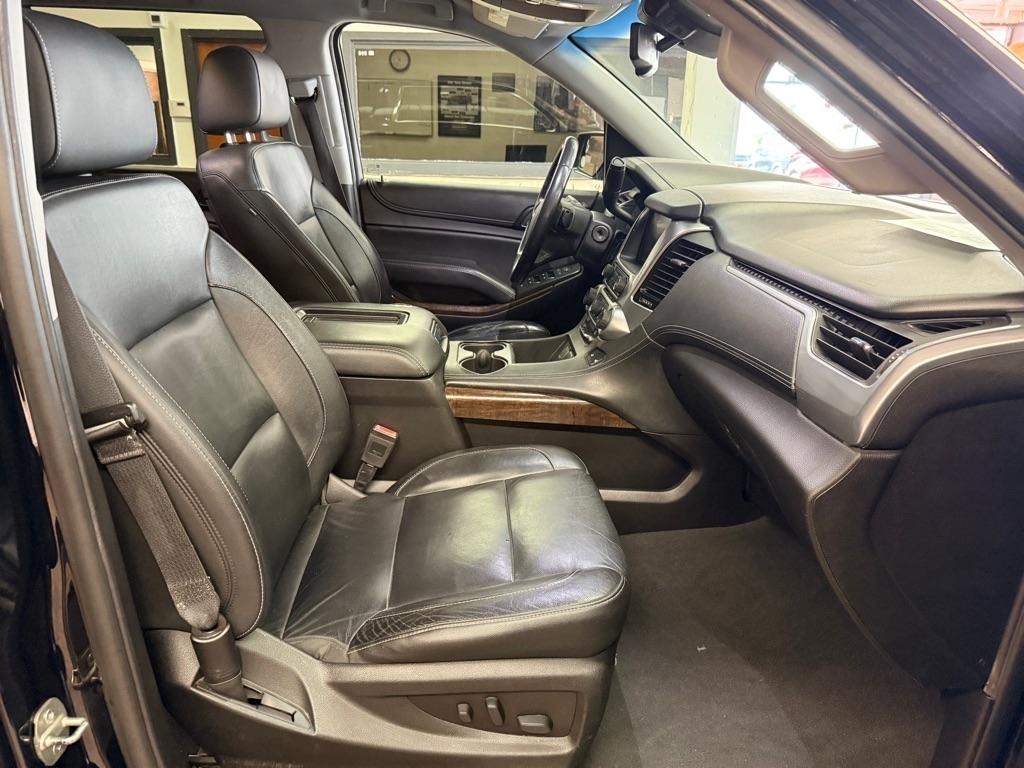 Chevrolet Suburban  2019