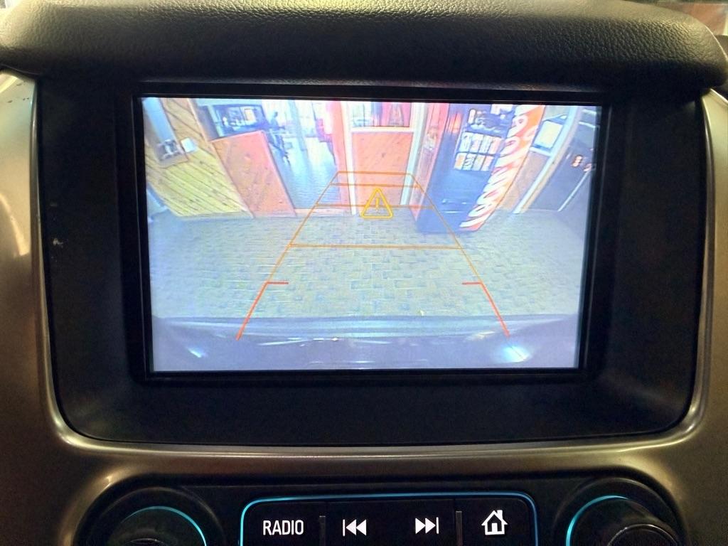 Chevrolet Suburban  2019