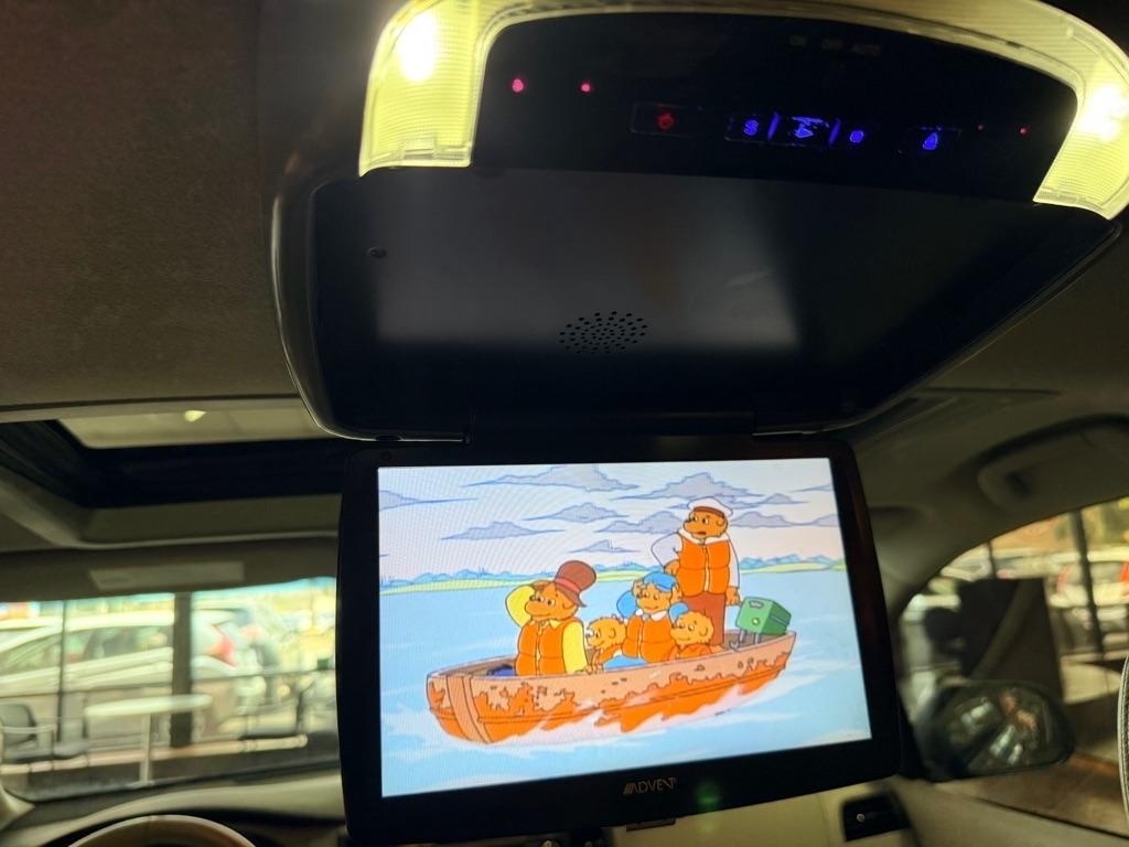 Toyota Sienna XLE 2014