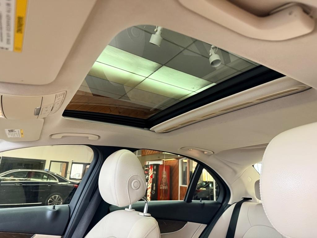 Mercedes-Benz C-Class  2018