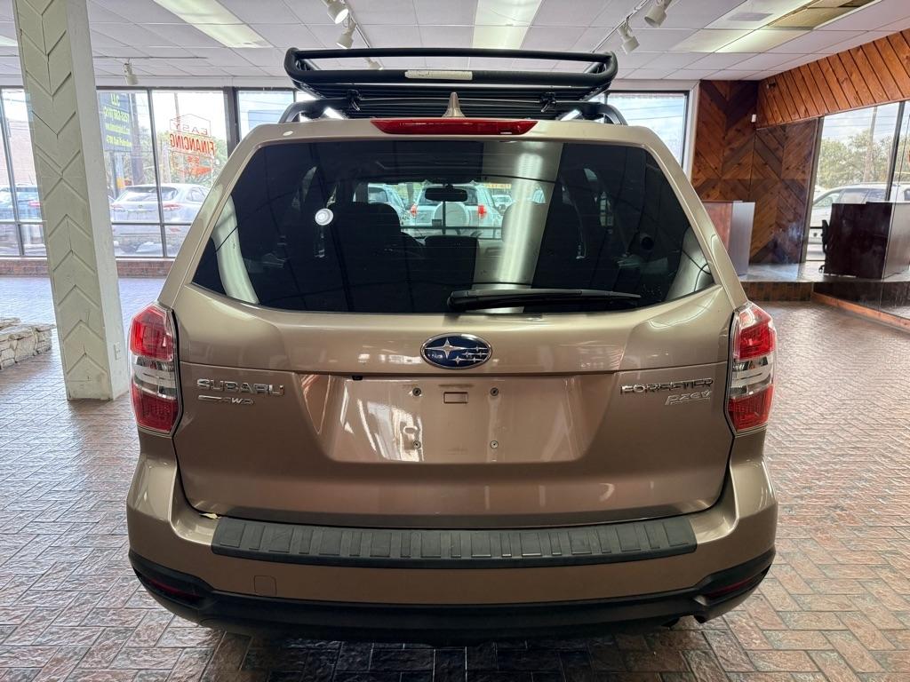 Subaru Forester  2016