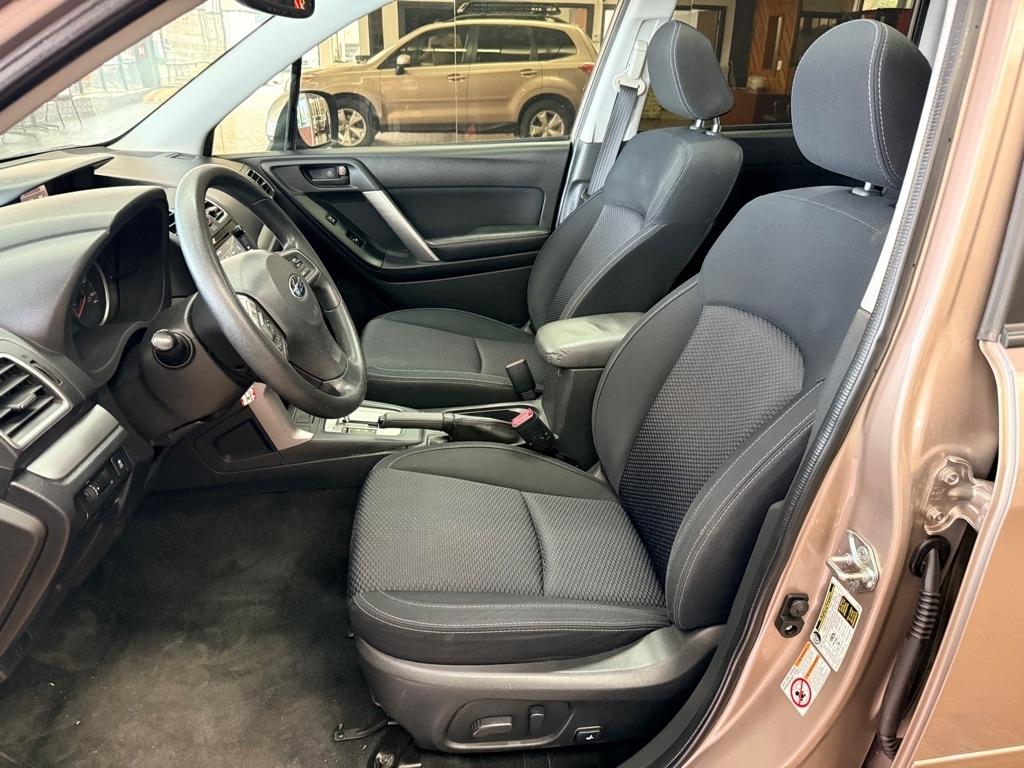 Subaru Forester  2016