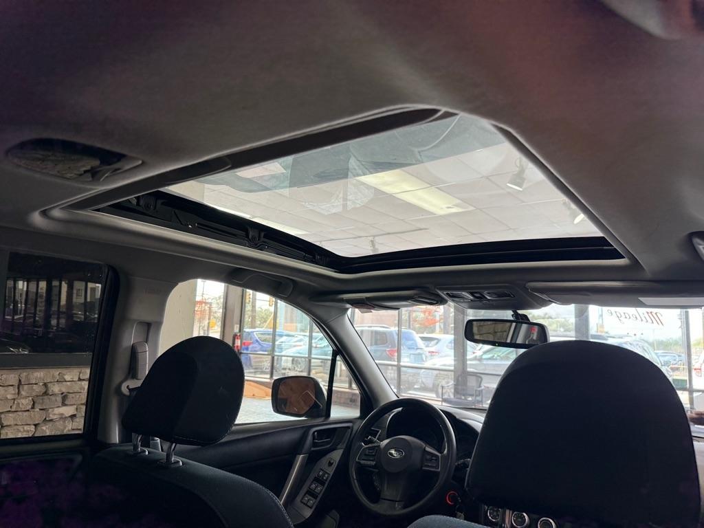 Subaru Forester  2016