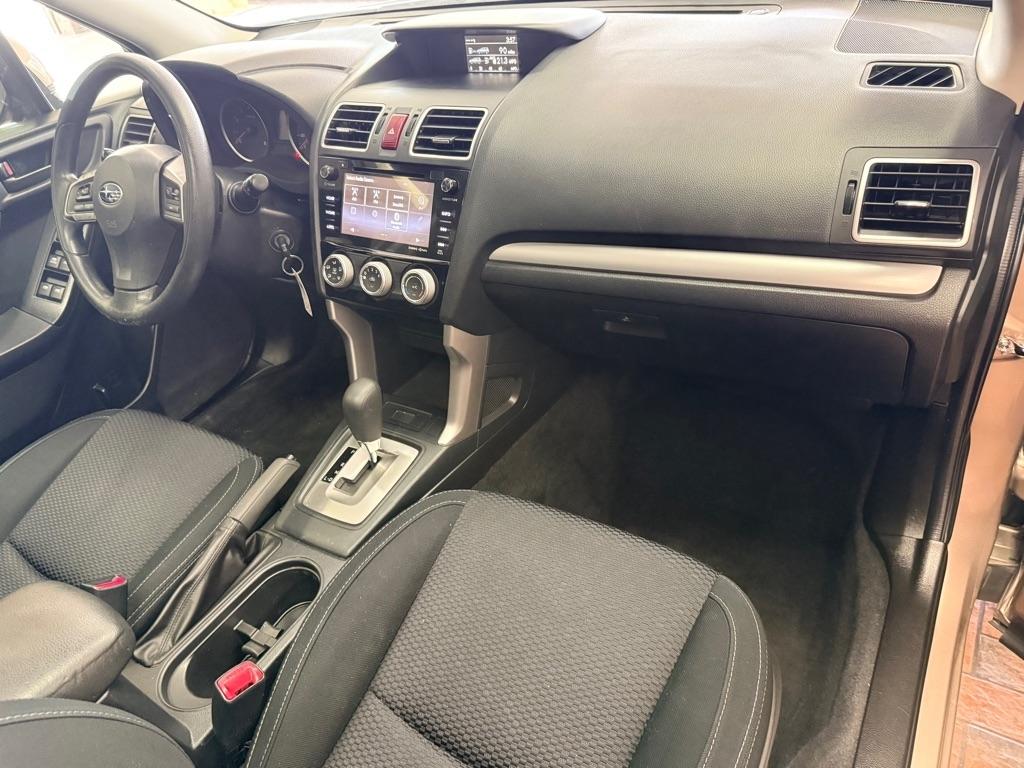 Subaru Forester  2016