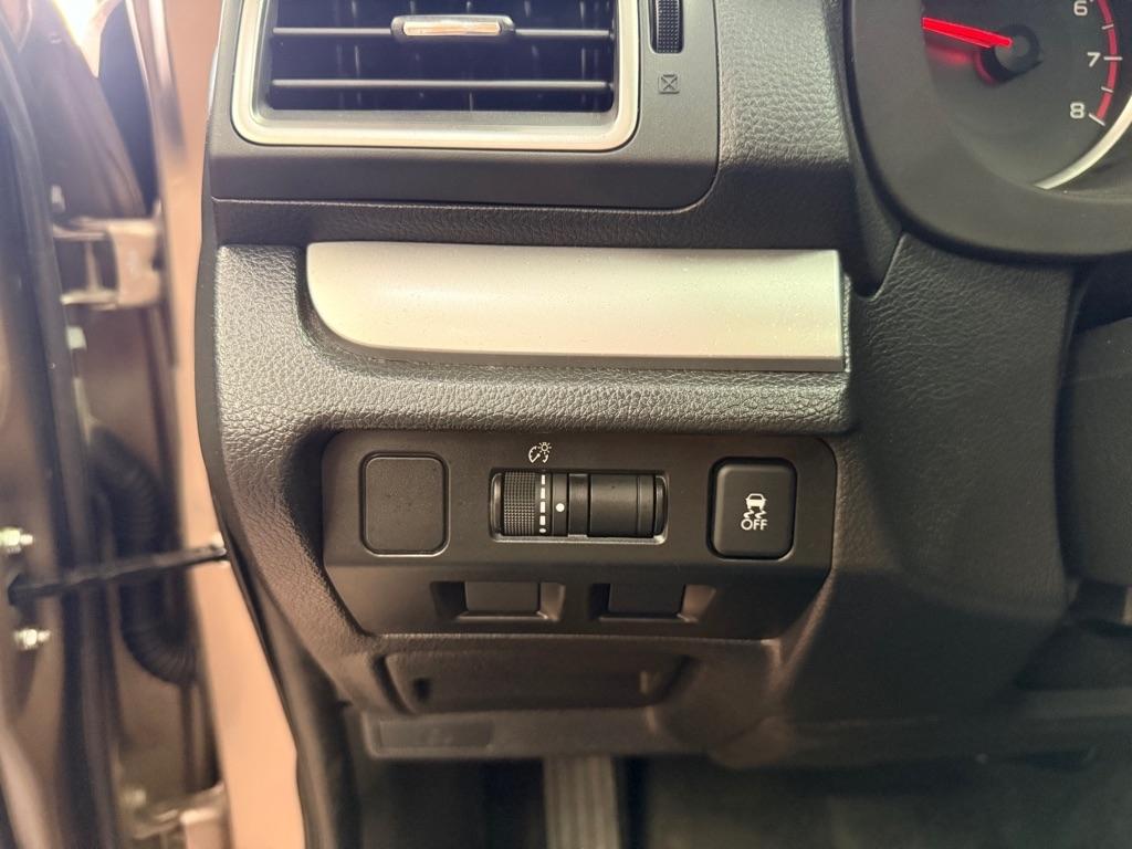 Subaru Forester  2016