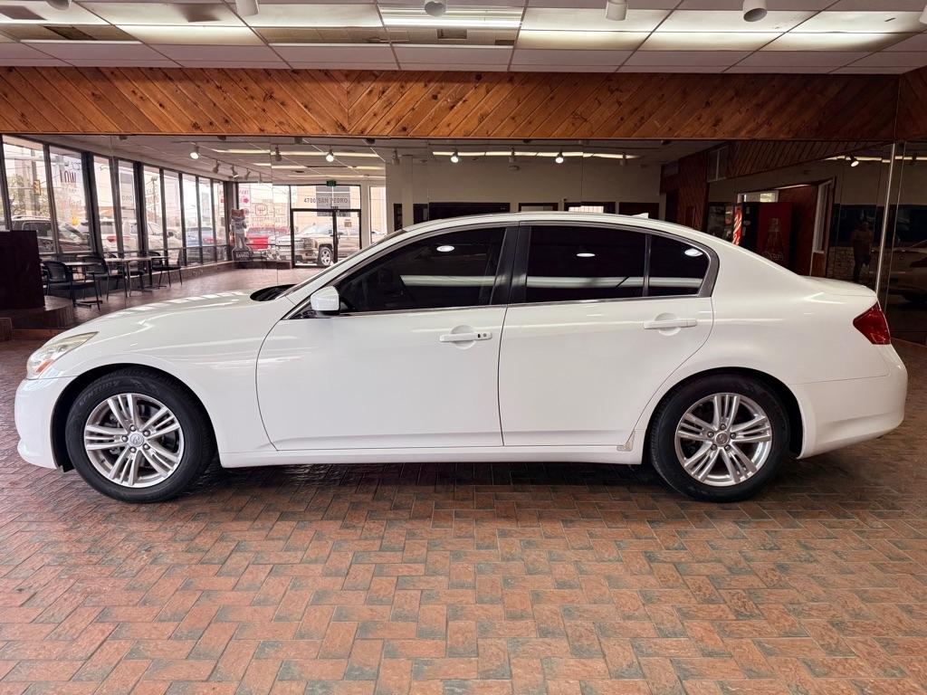 Infiniti G Sedan  2013