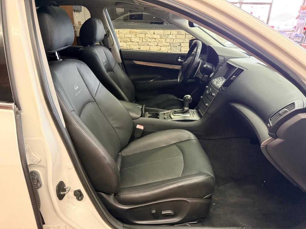 Infiniti G Sedan  2013