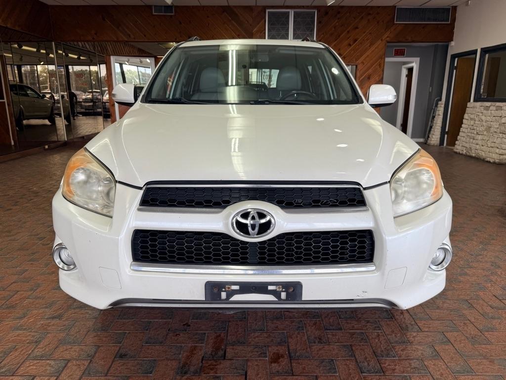 Toyota RAV4  2009