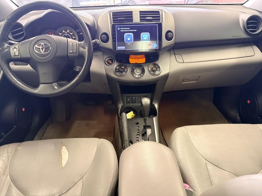 Toyota RAV4  2009