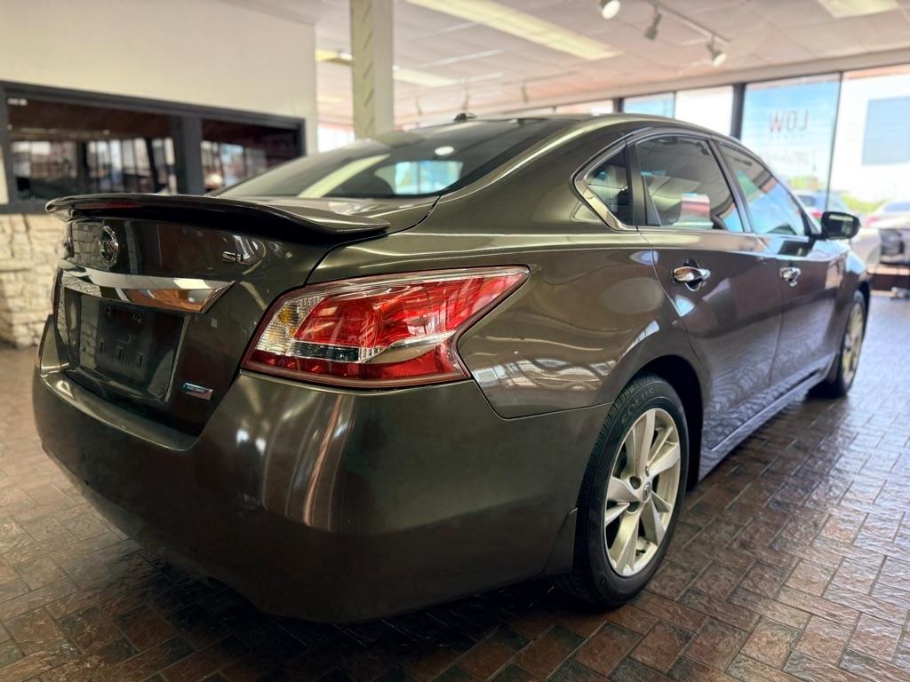 Nissan Altima  2013
