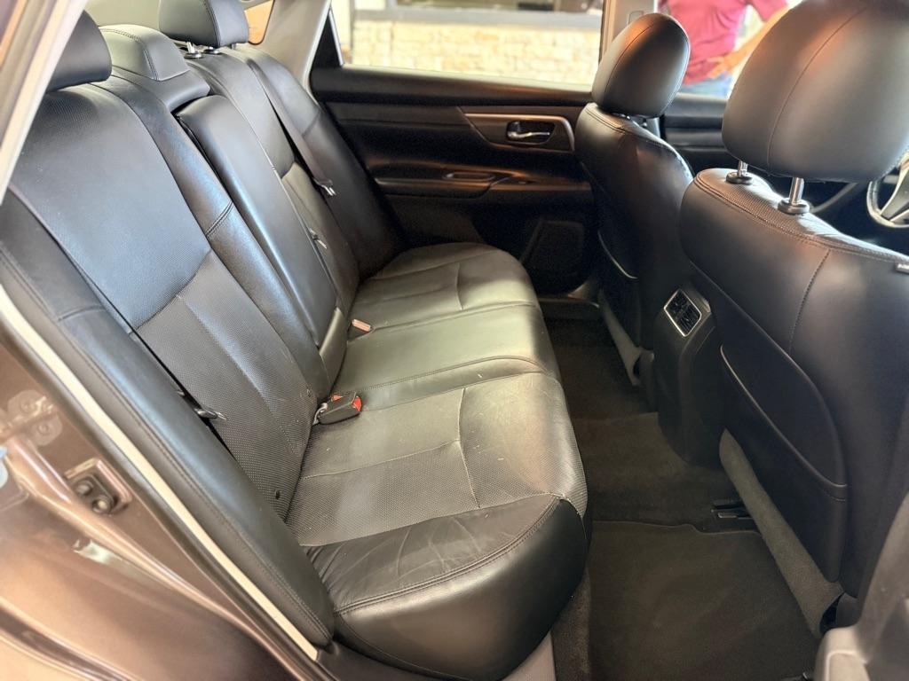 Nissan Altima  2013