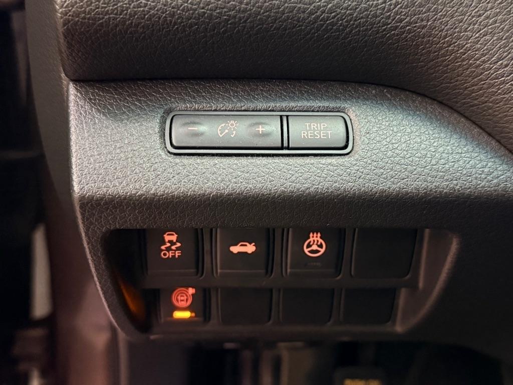 Nissan Altima  2013
