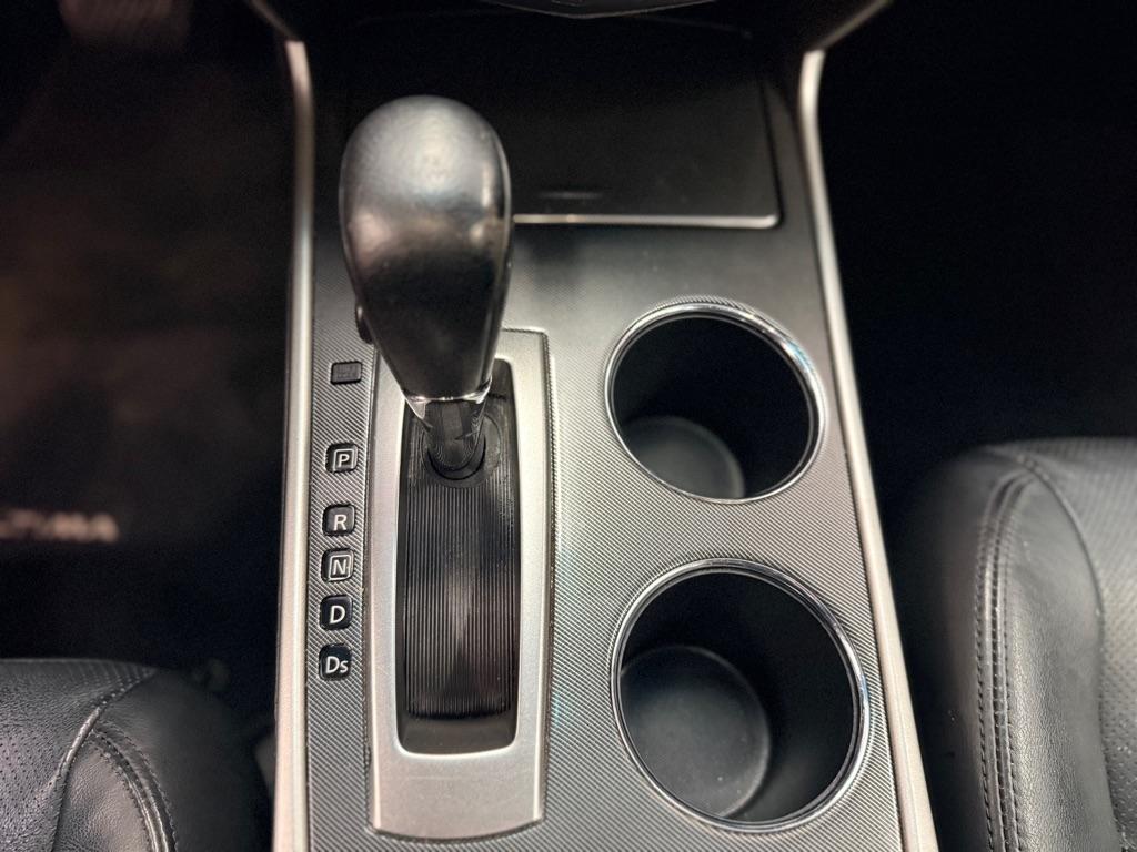 Nissan Altima  2013