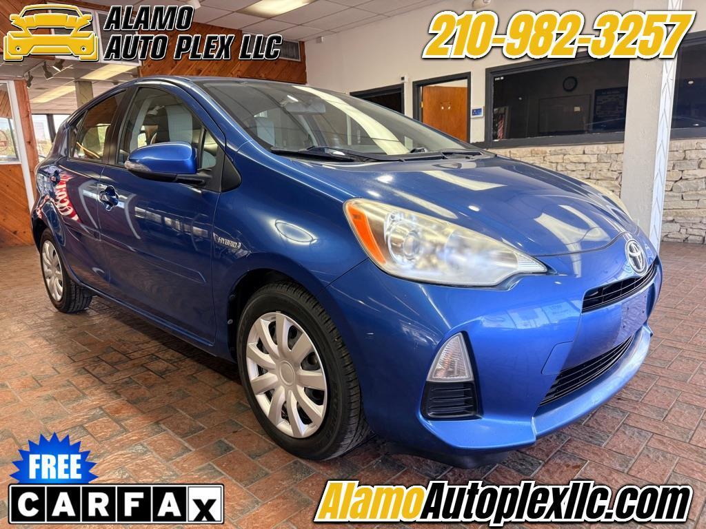 2013 Toyota Prius c I