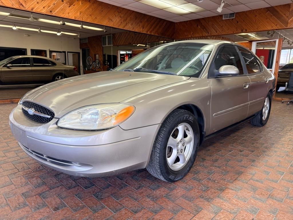 Ford Taurus  2002