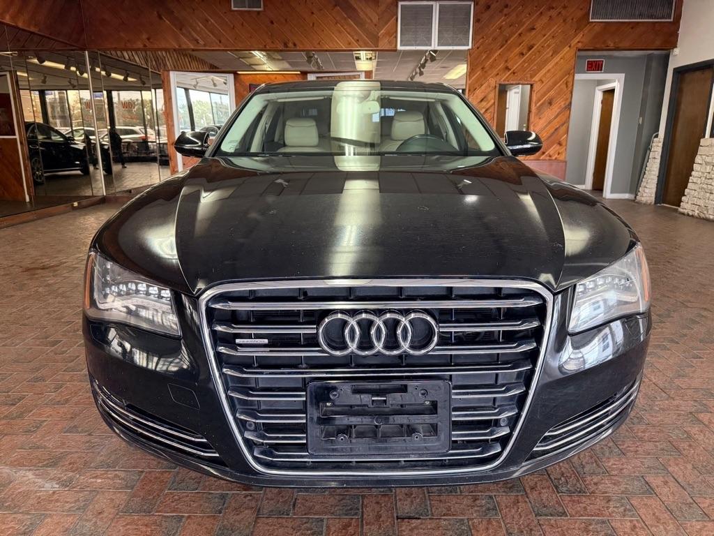 Audi A8  2014