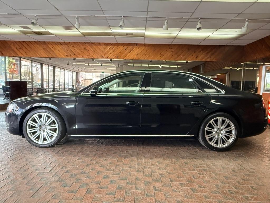 Audi A8  2014