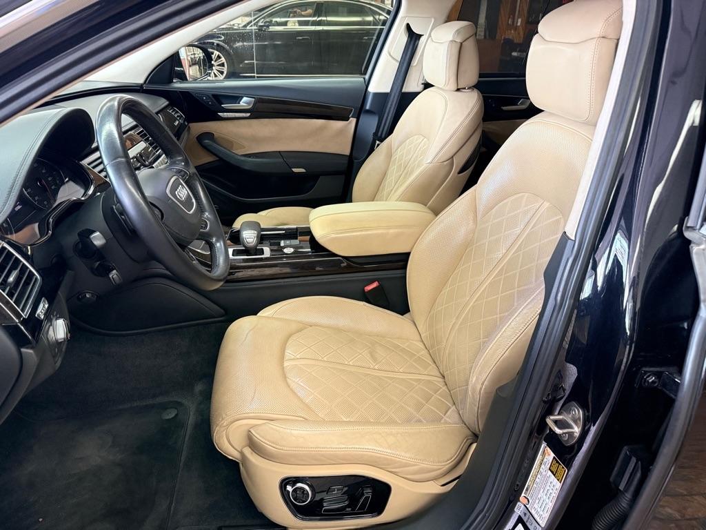 Audi A8  2014