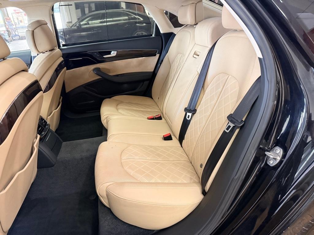 Audi A8  2014