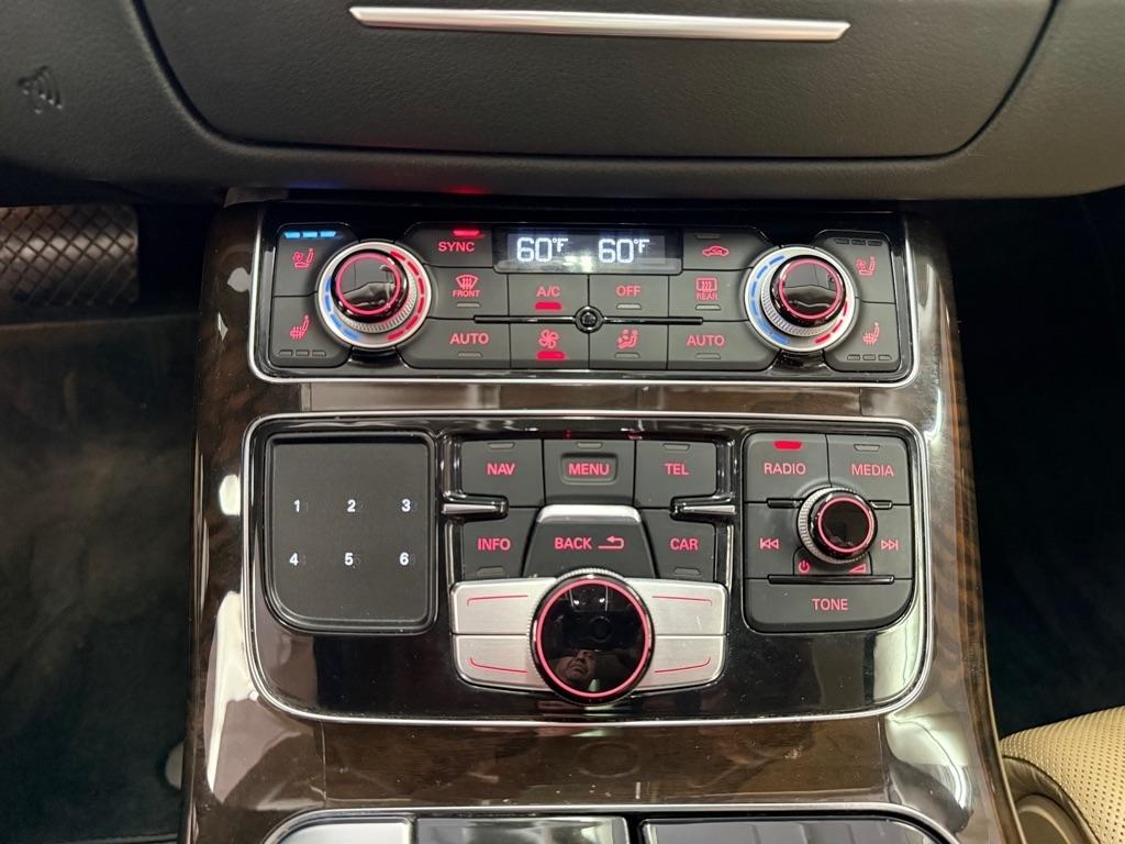 Audi A8  2014