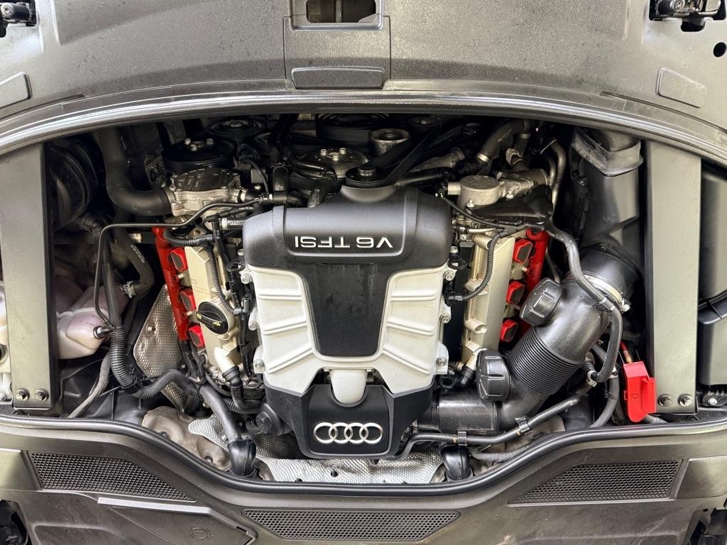 Audi A8  2014