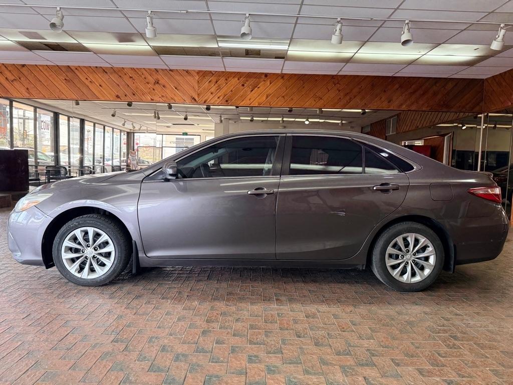 Toyota Camry  2015
