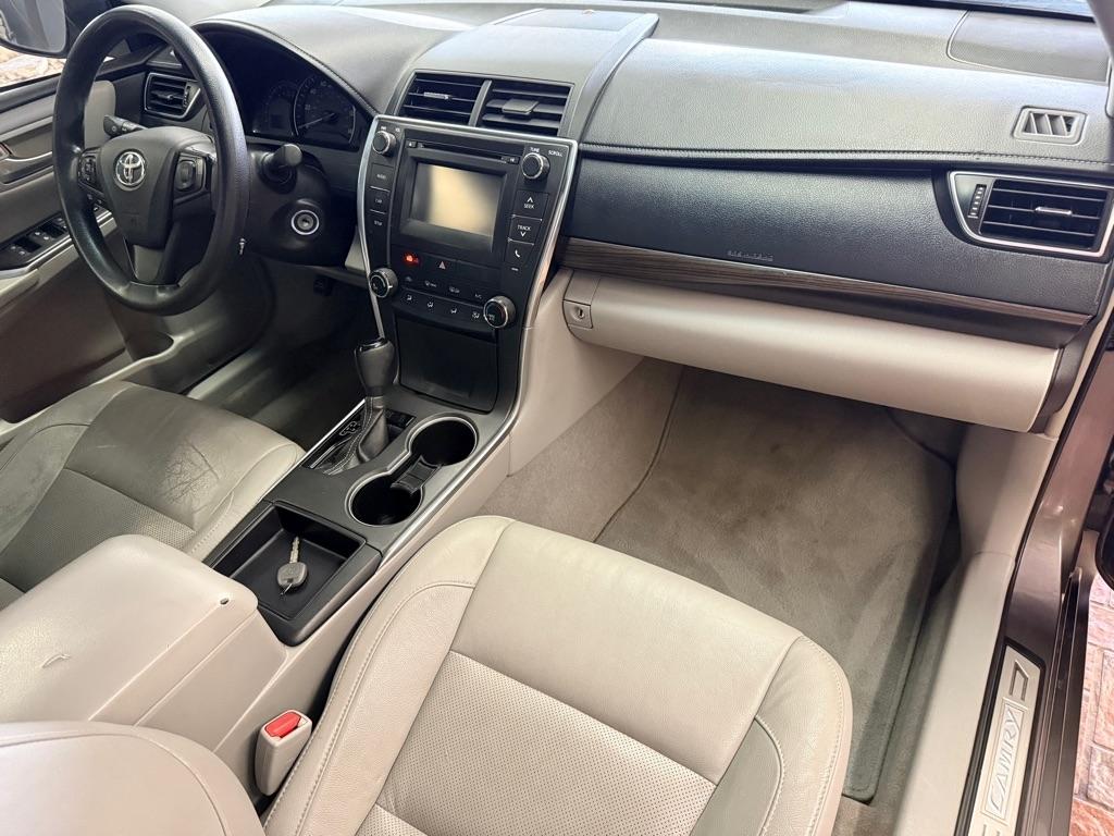 Toyota Camry  2015