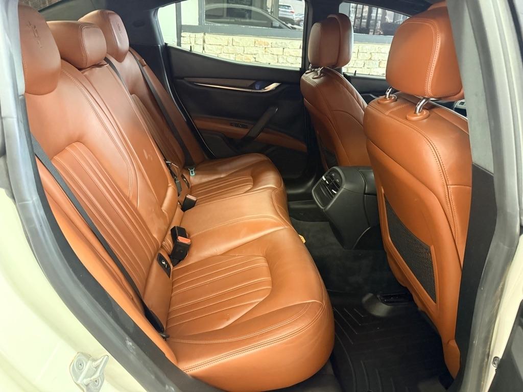 Maserati Ghibli  2014