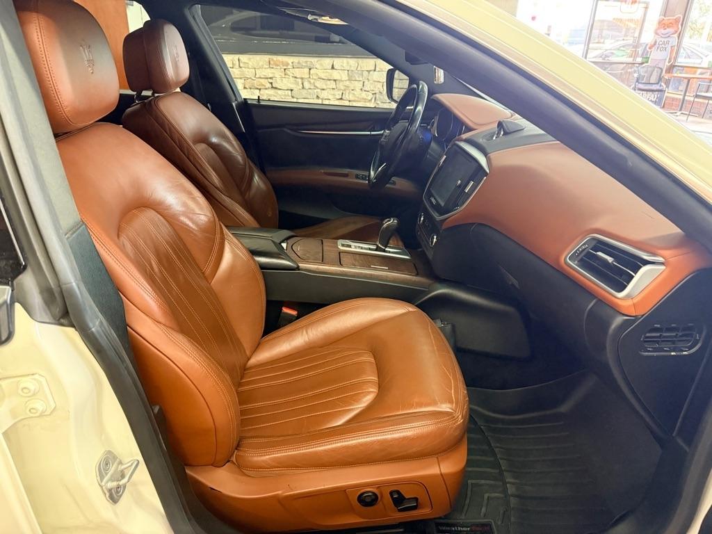 Maserati Ghibli  2014