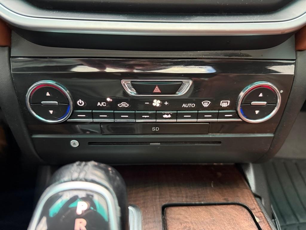 Maserati Ghibli  2014