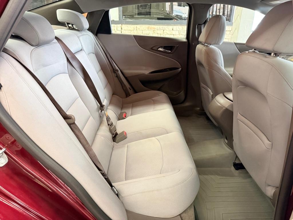 Chevrolet Malibu  2016