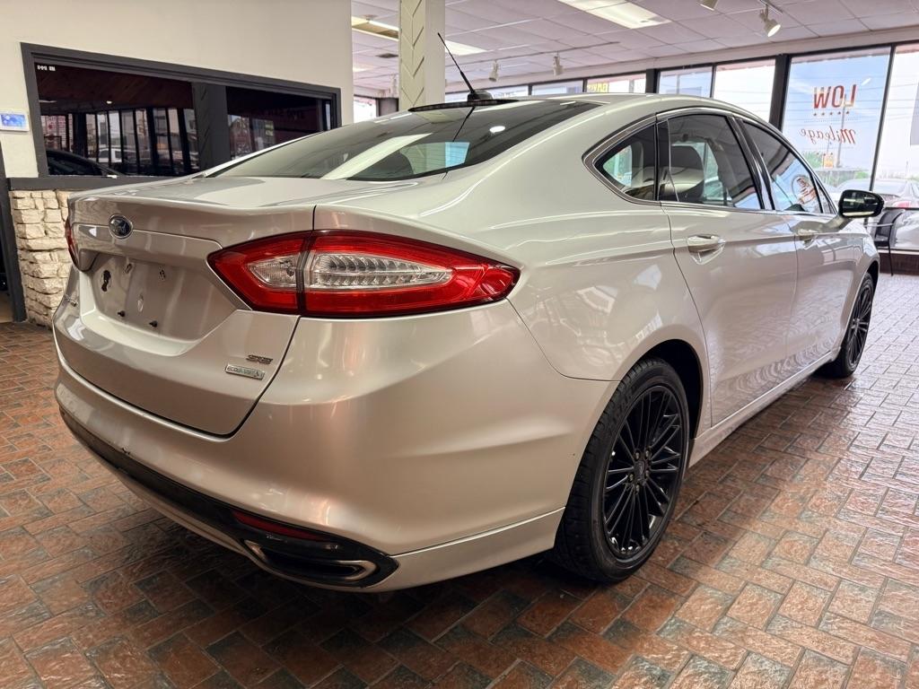 Ford Fusion  2013