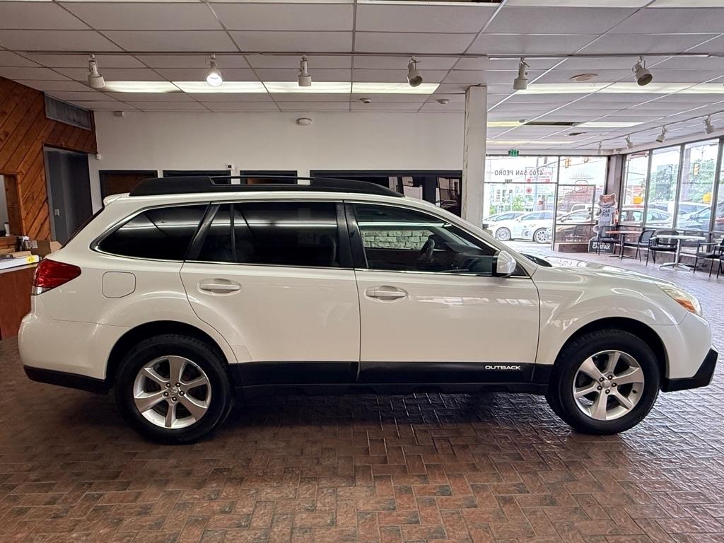 Subaru Outback  2014