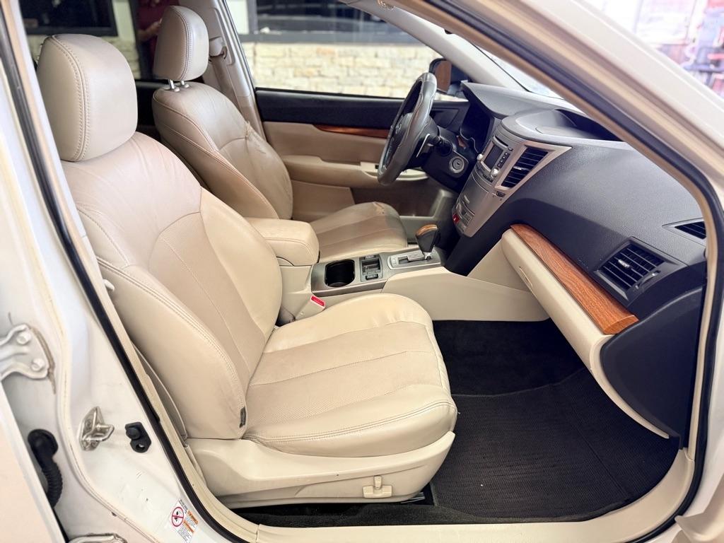 Subaru Outback  2014