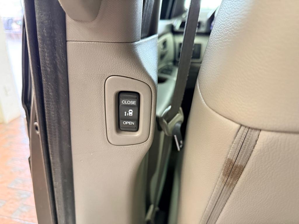 Honda Odyssey  2012